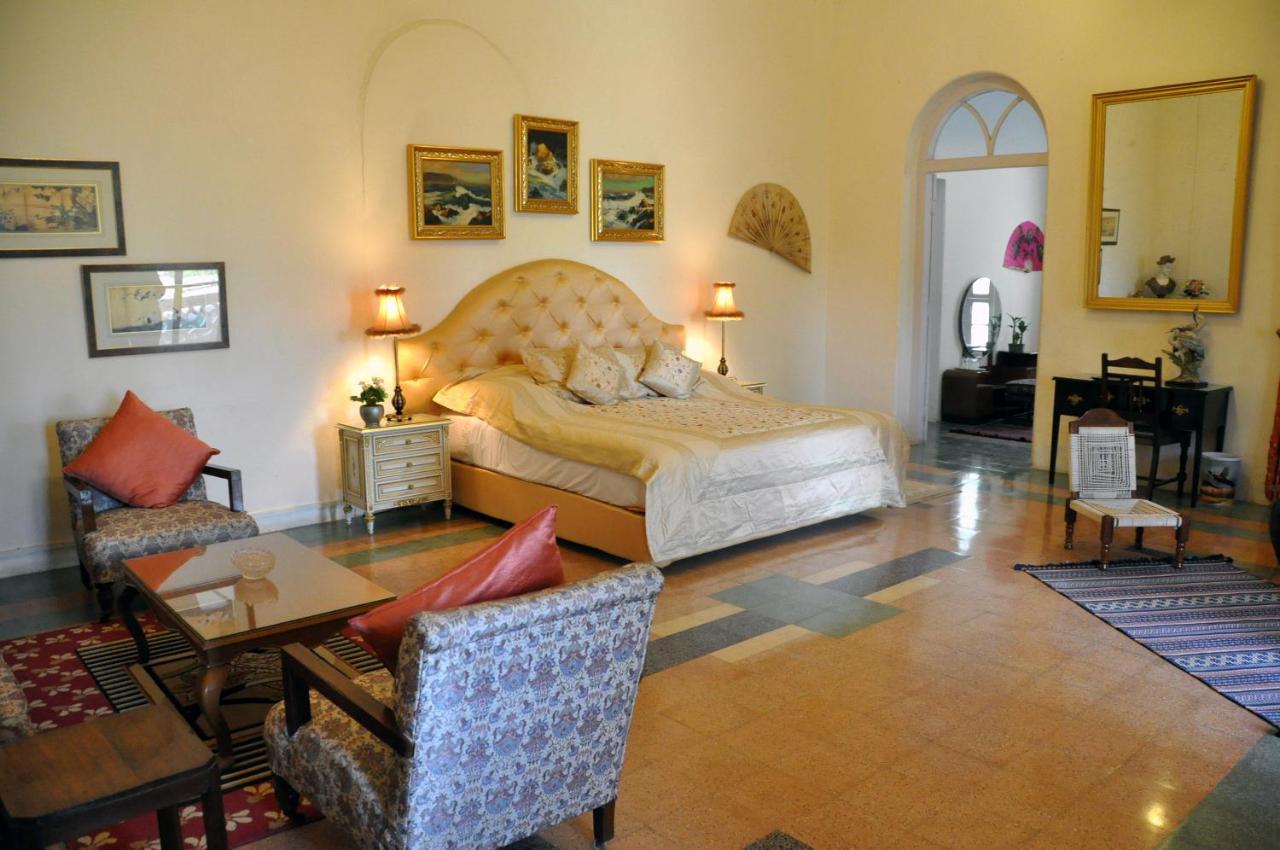 Orchard Palace Gondal Buitenkant foto